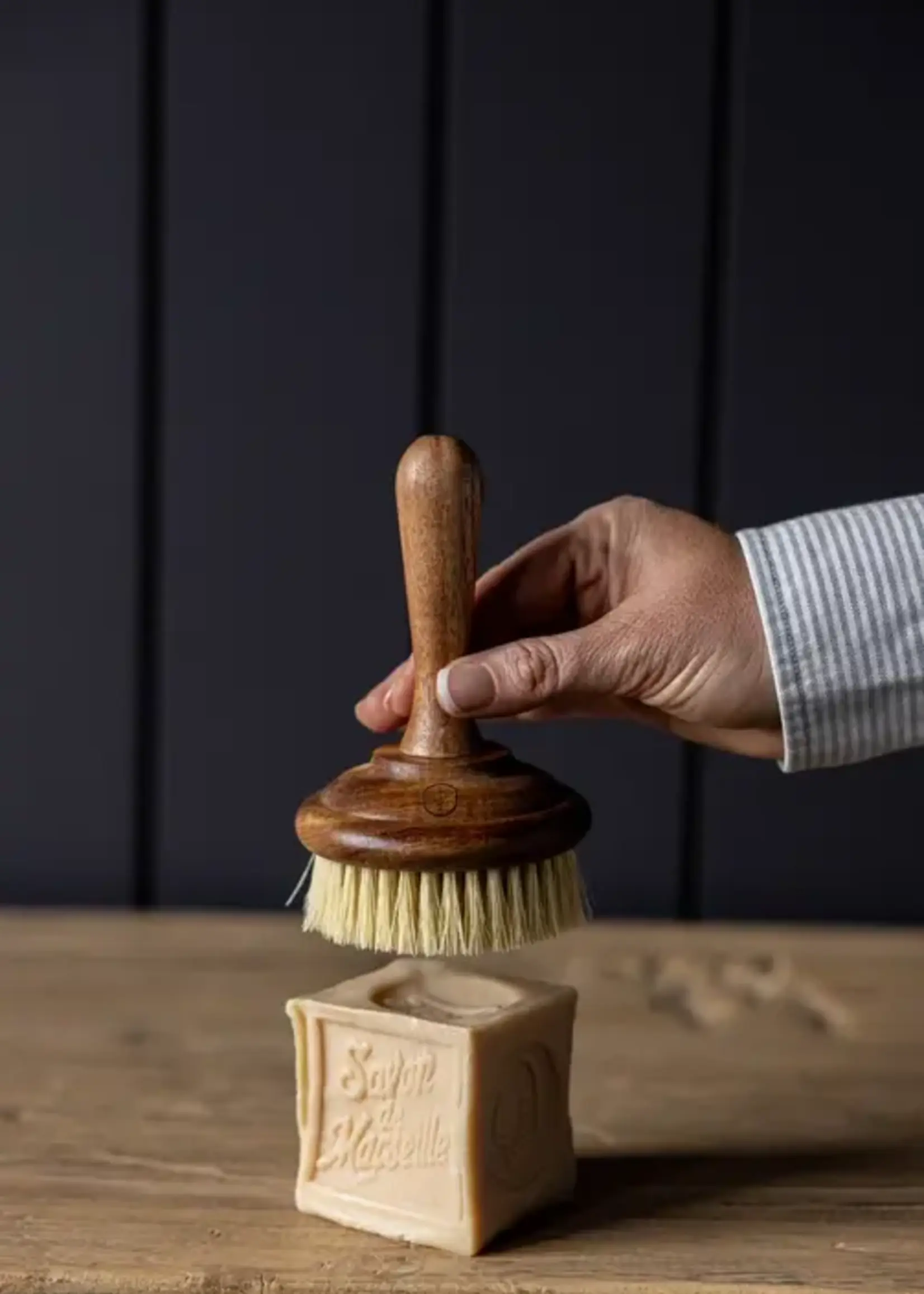 LUXE B CO Dish Soap Scrub Brush