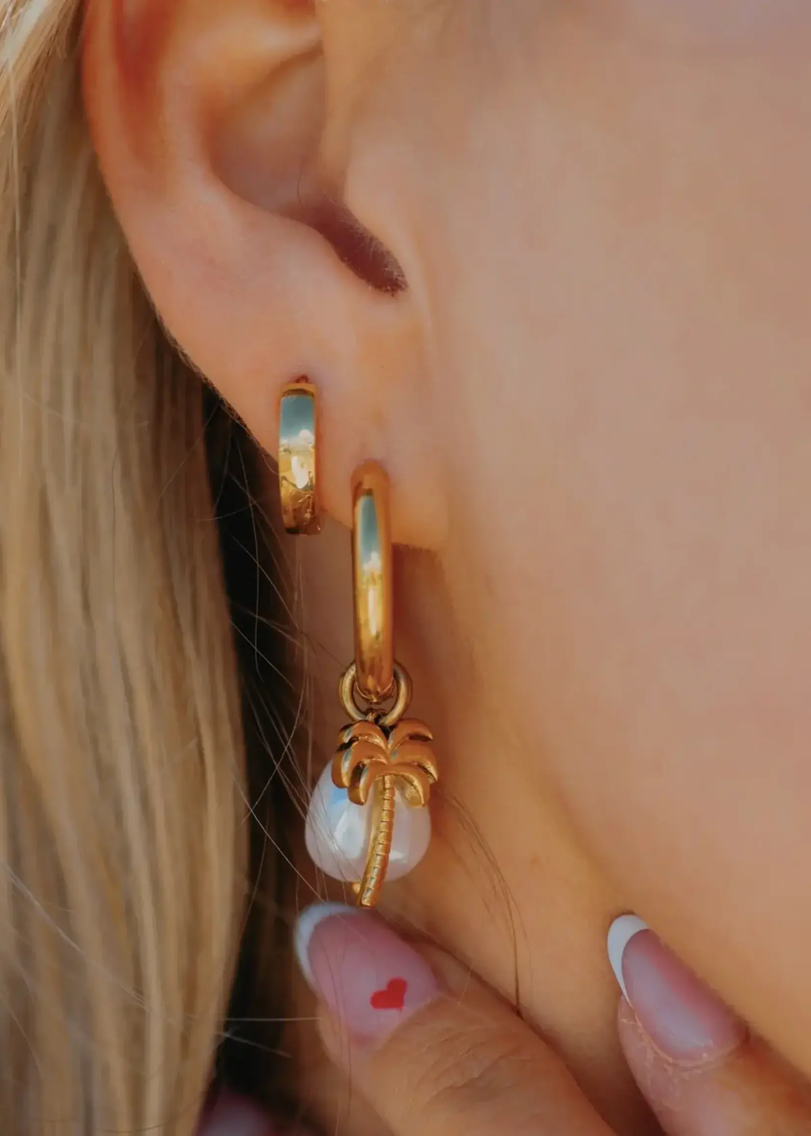 NAMASTE JEWELRY Honey Huggie Hoops