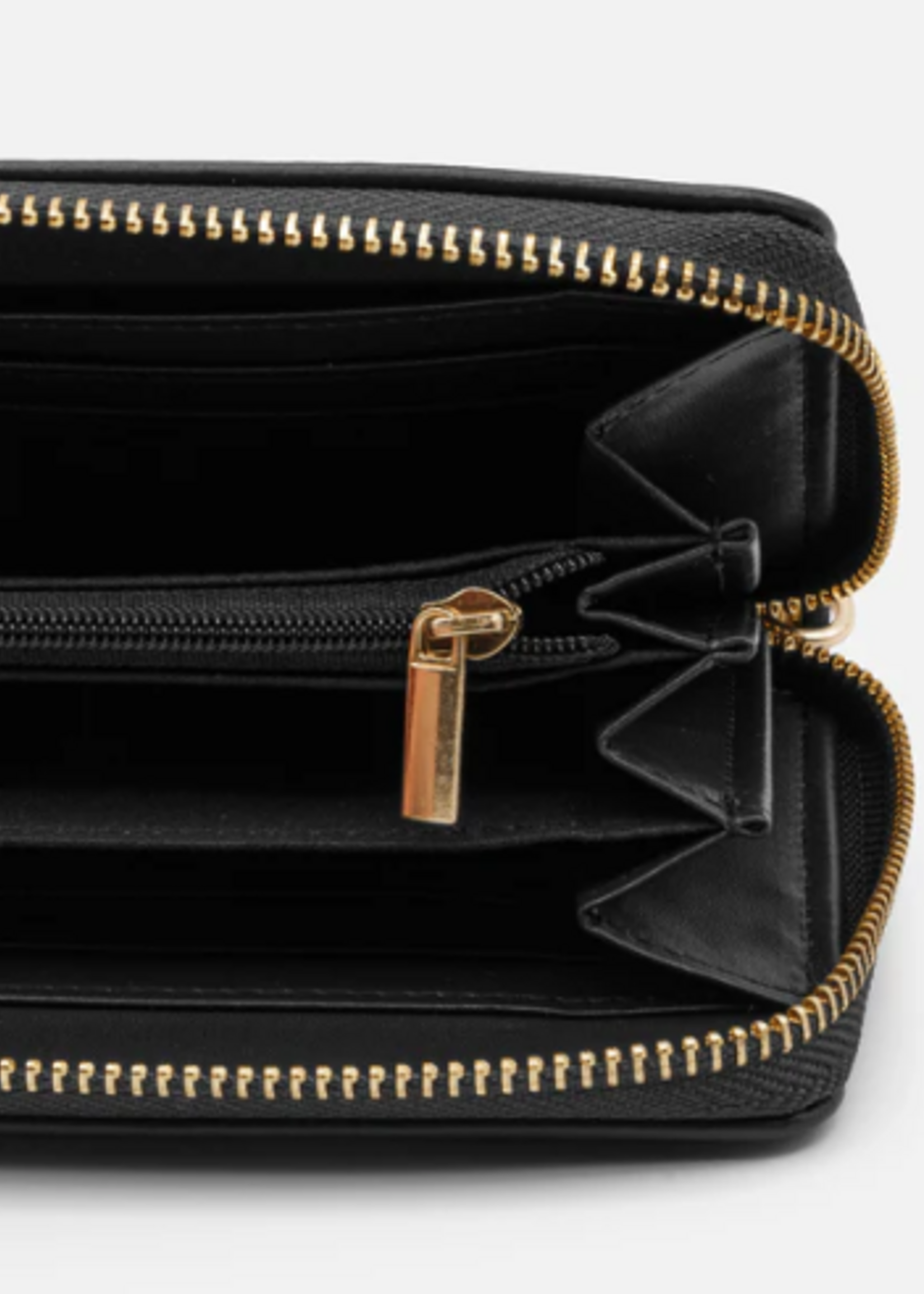 LeBLANC finds Tassle Wallet - Black