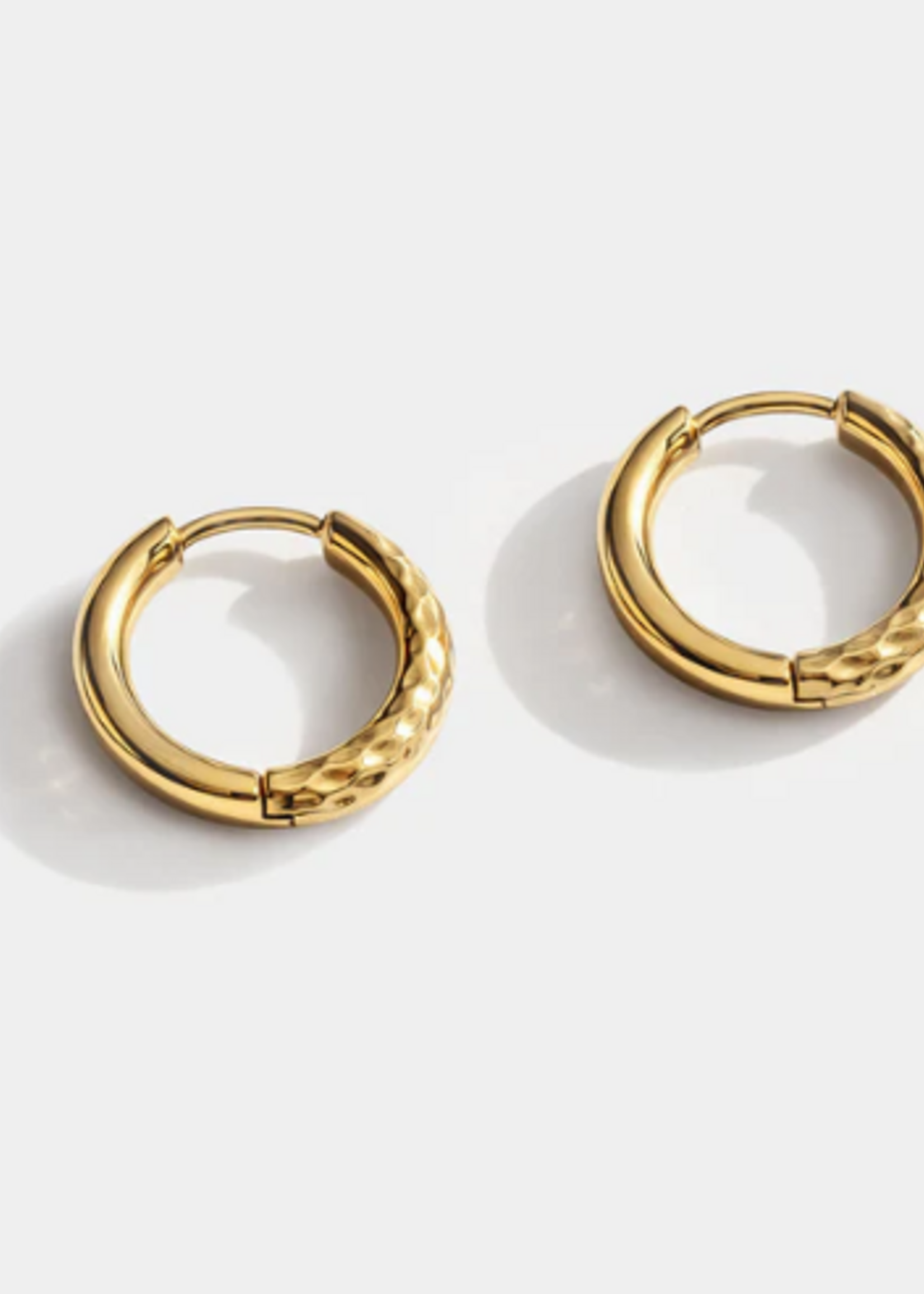 BIZOU Textured Huggies - GOLD