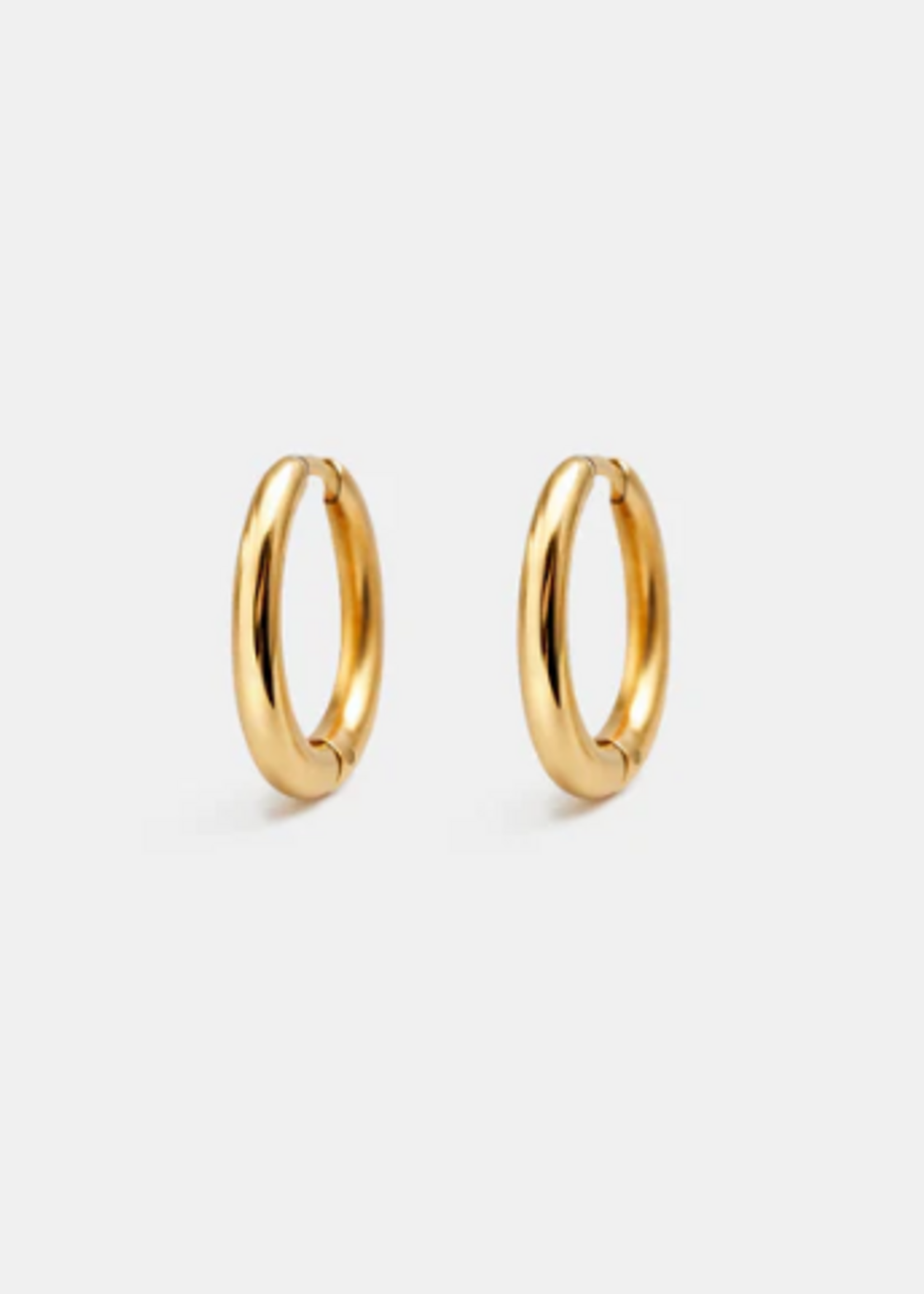 BIZOU Huggie Hoop Earrings - GOLD