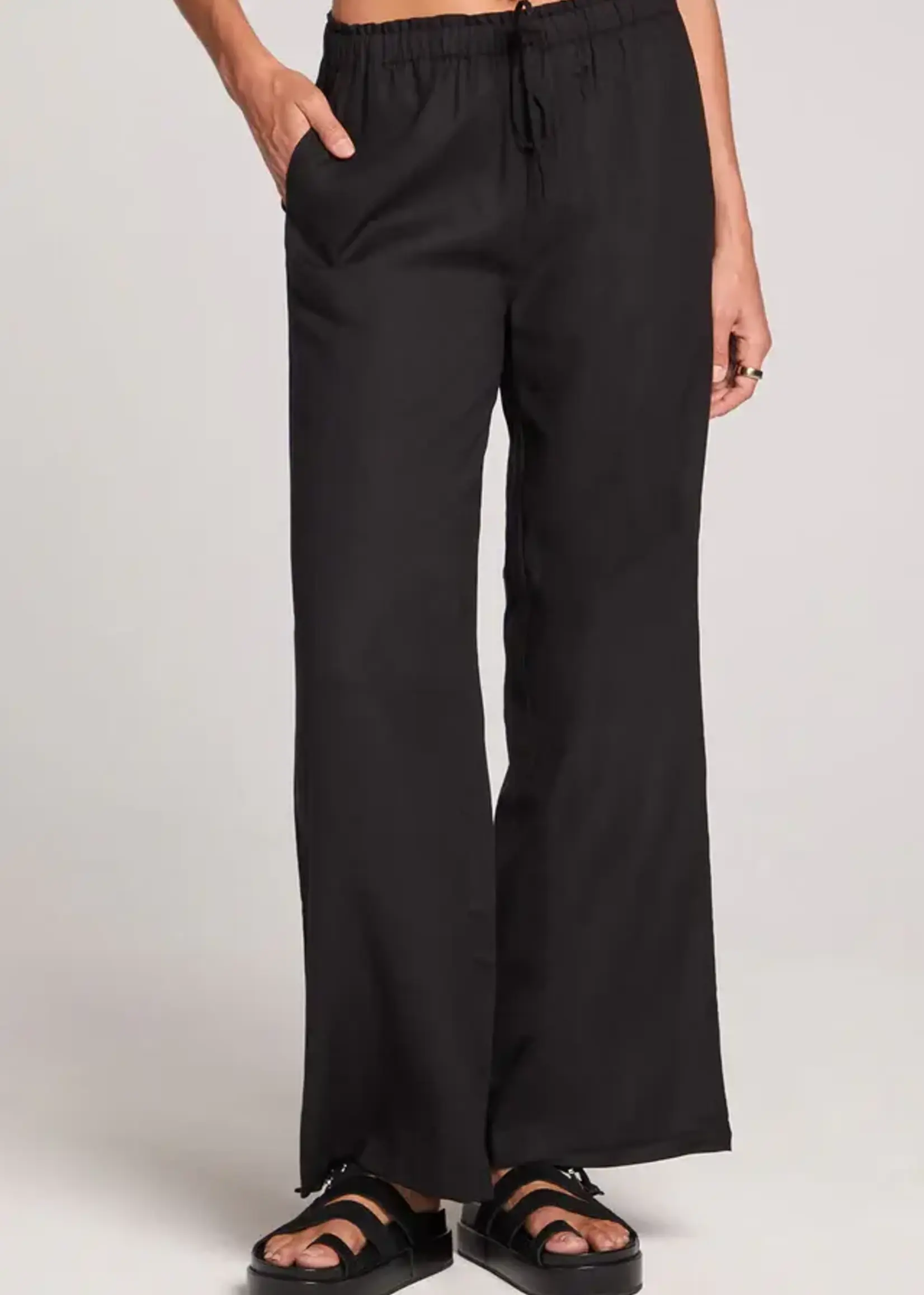 SALTWATER LUXE Woven Pull On Pant