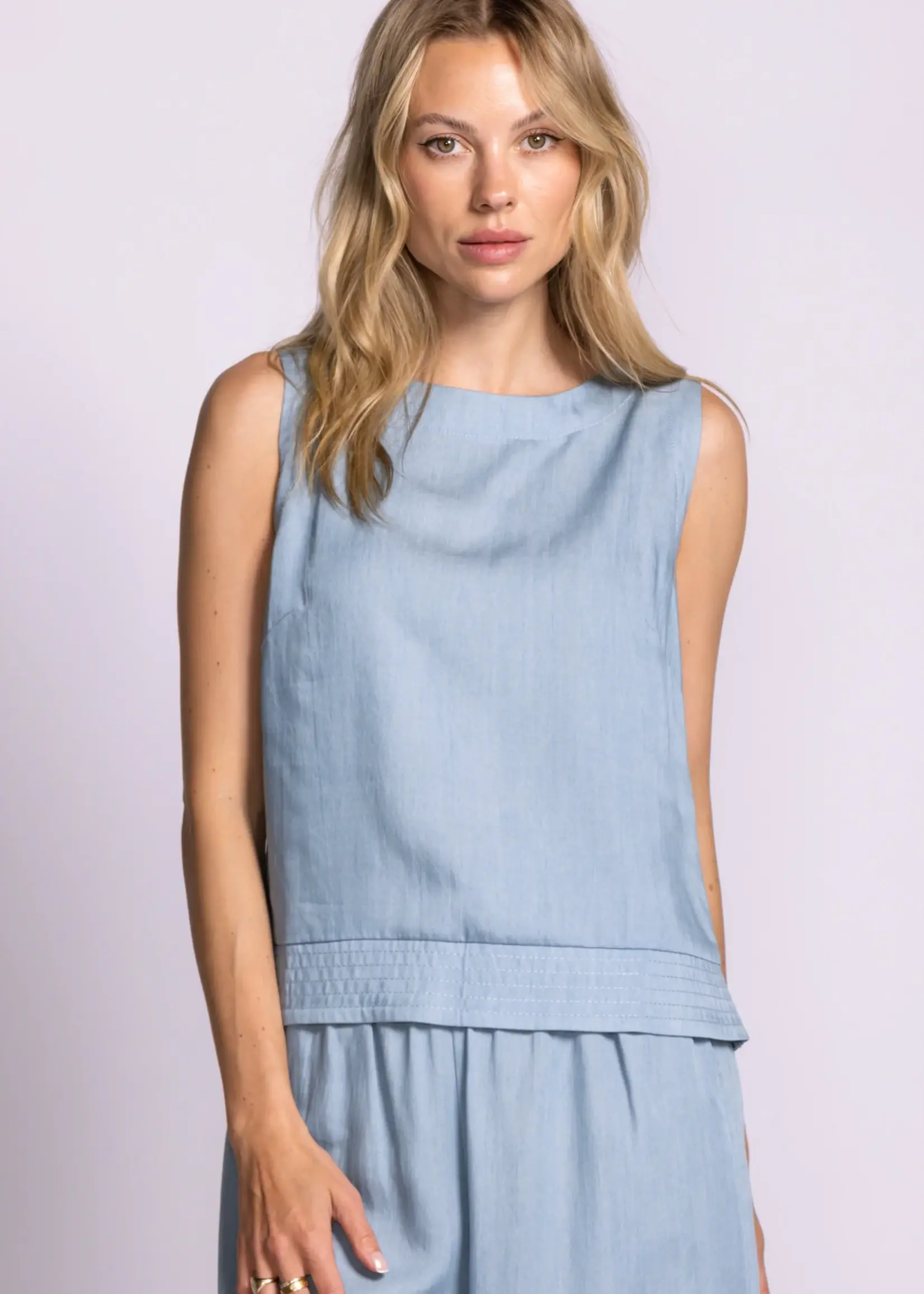 PINK MARTINI Dash Top