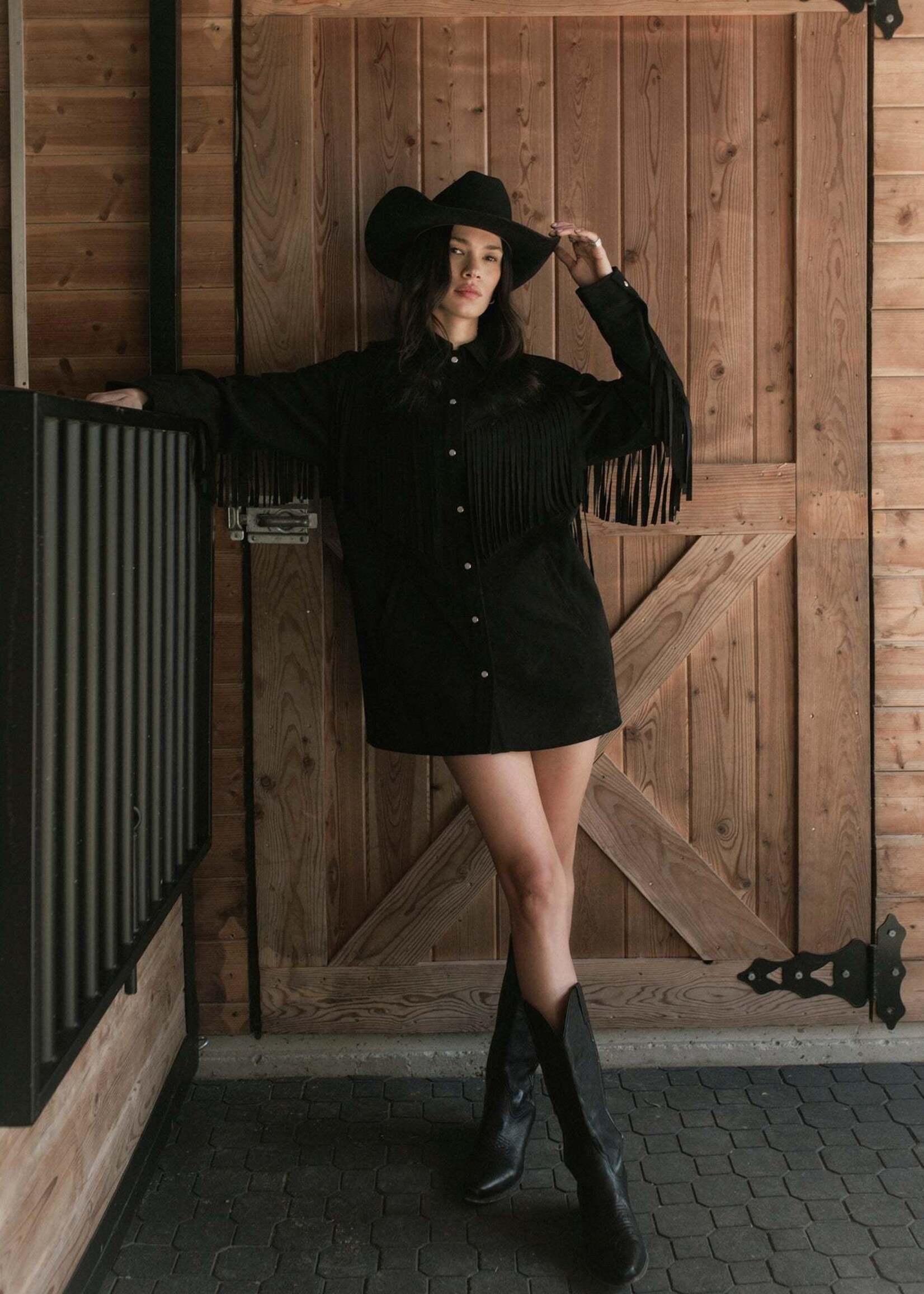 BRUNETTE  the label FRINGE JACKET