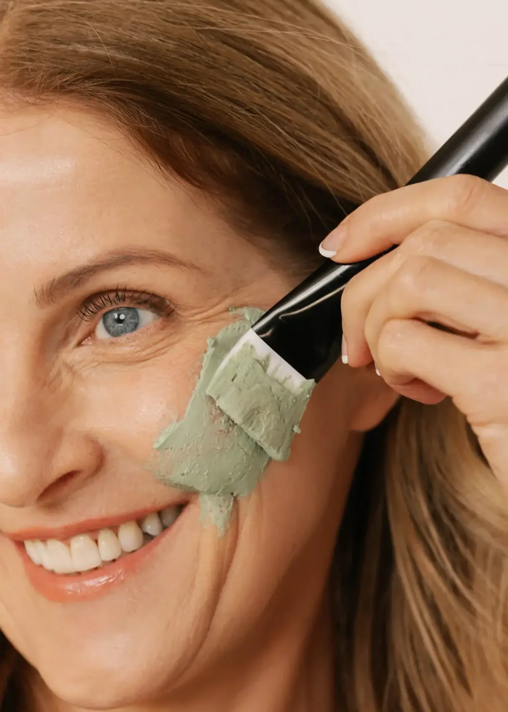 K'PURE CLEAN UP - Dead Sea Mud Masque