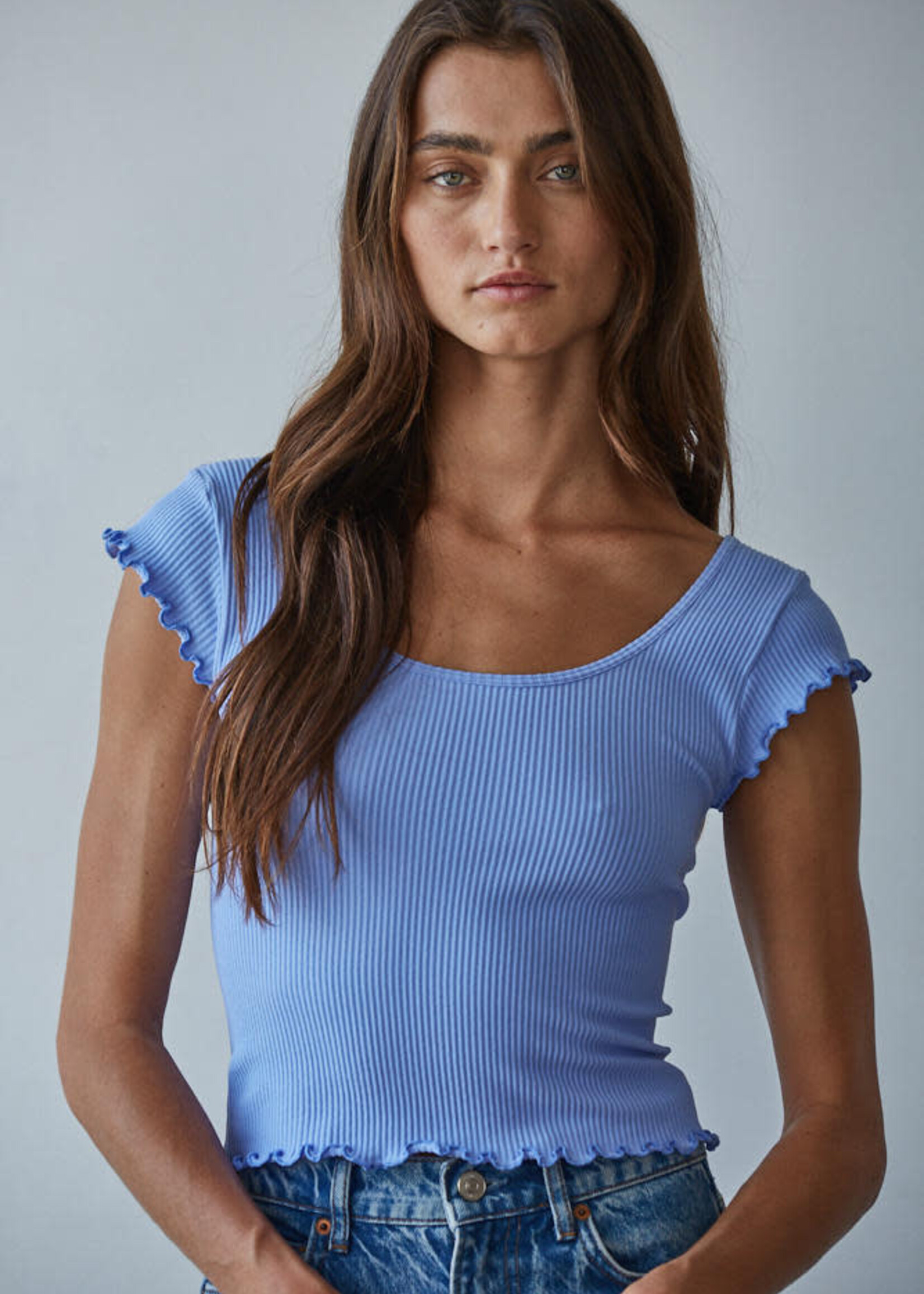 BY TOGETHER MERROW EDGE RIBBED CROP TOP