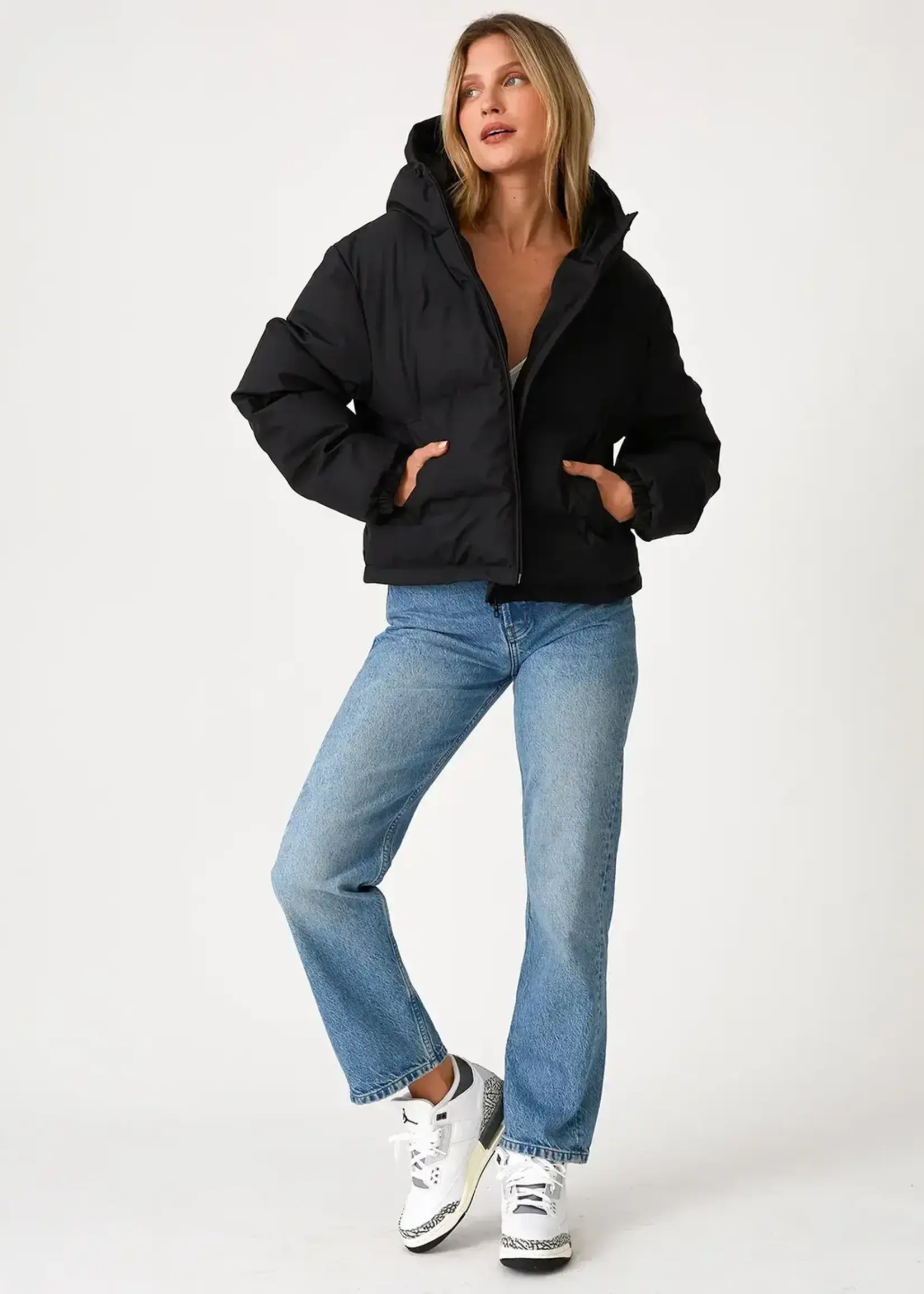 LeBLANC finds Hooded Coated Fabric Crop Puffer