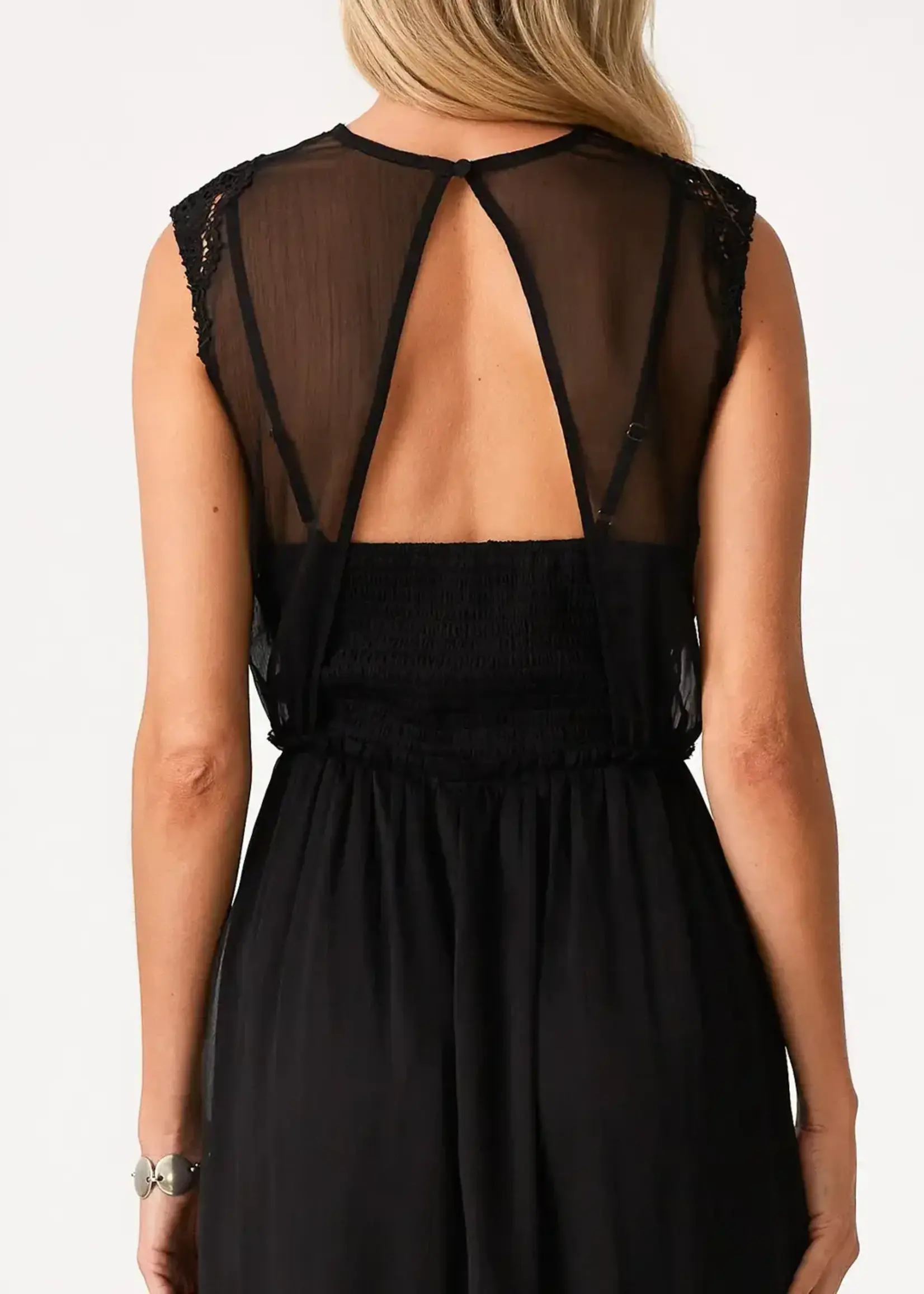 LeBLANC finds LUCY Lace Trim Midi Dress