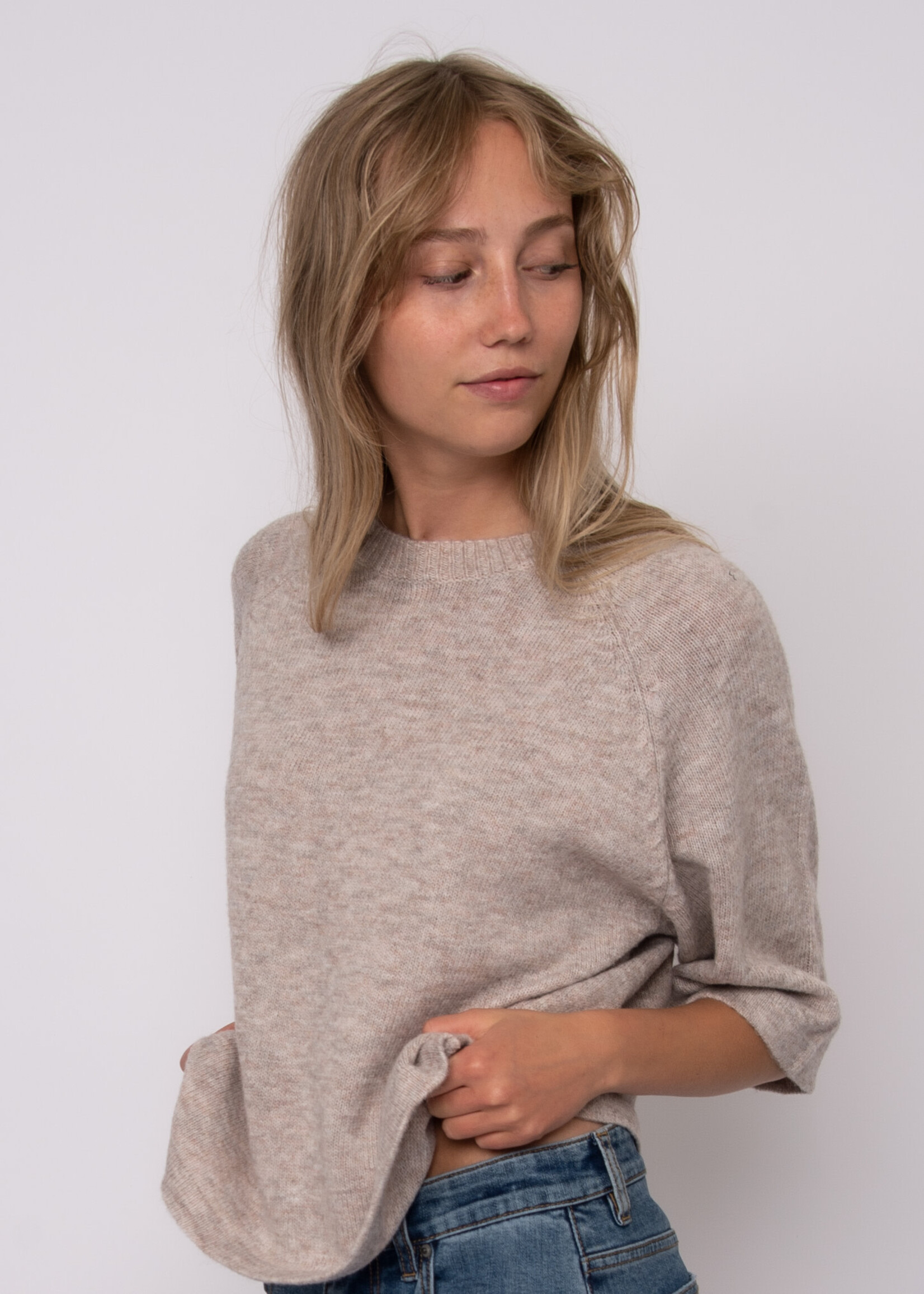 RD STYLE Ulla Raglan Sleeve Crew Neck Pull Over