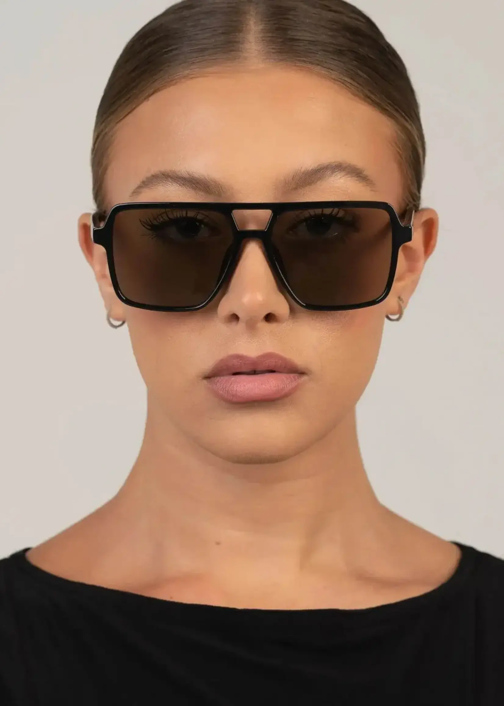 OTRA ZOYA SUNGLASSES