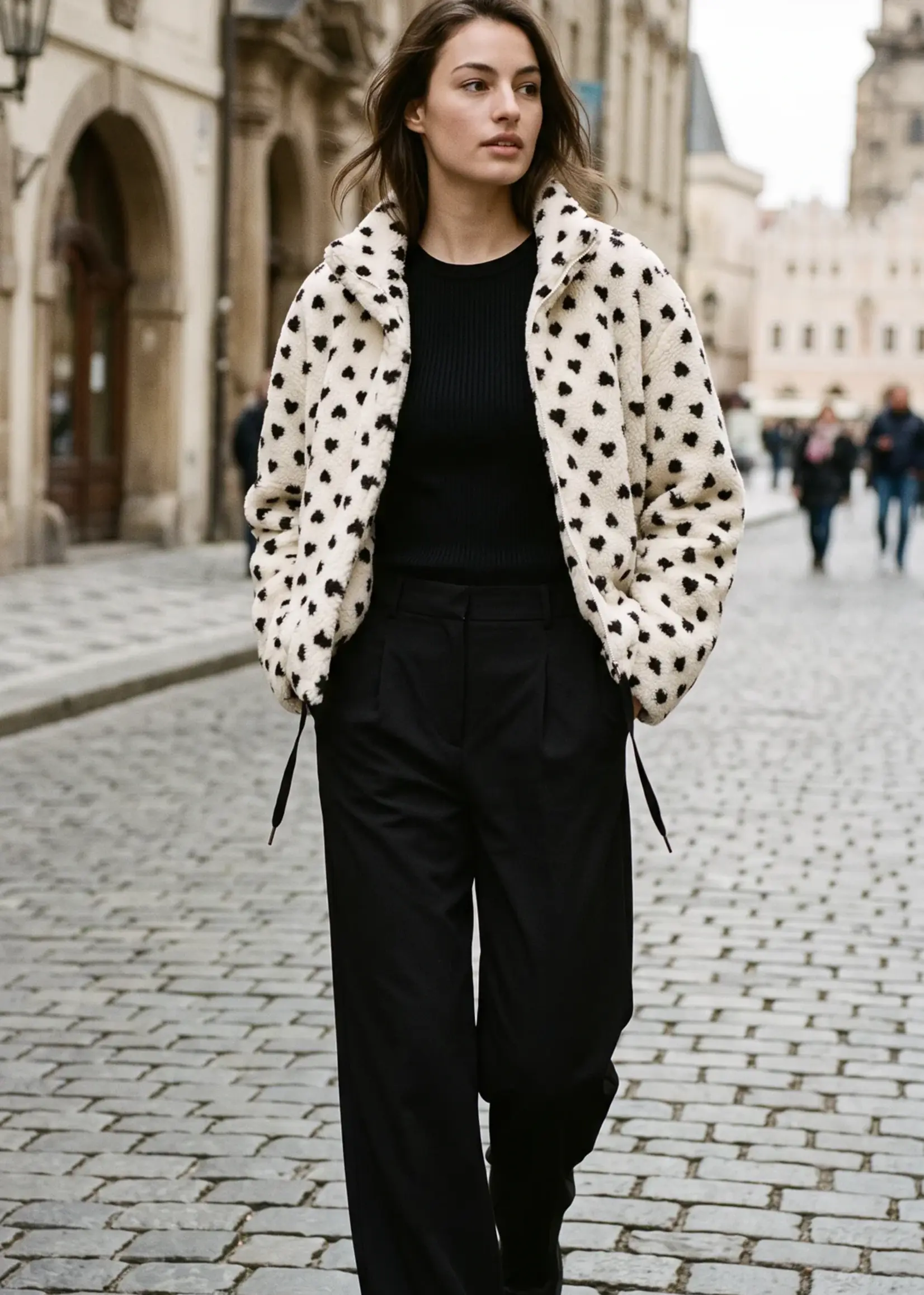 PRIV Cleo – Plush Teddy Coat