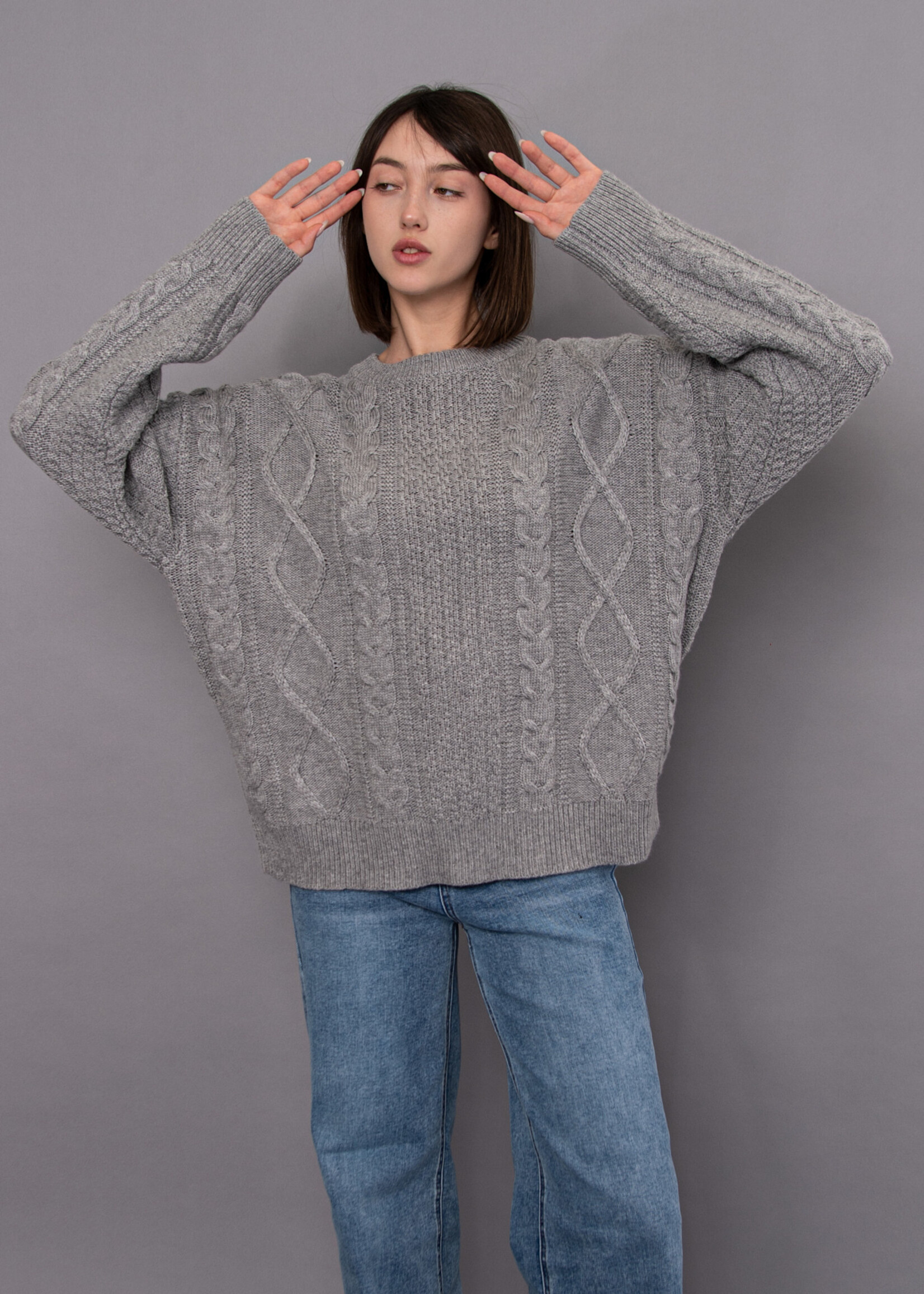 RD STYLE ESTERA CABLE KNIT SWEATER