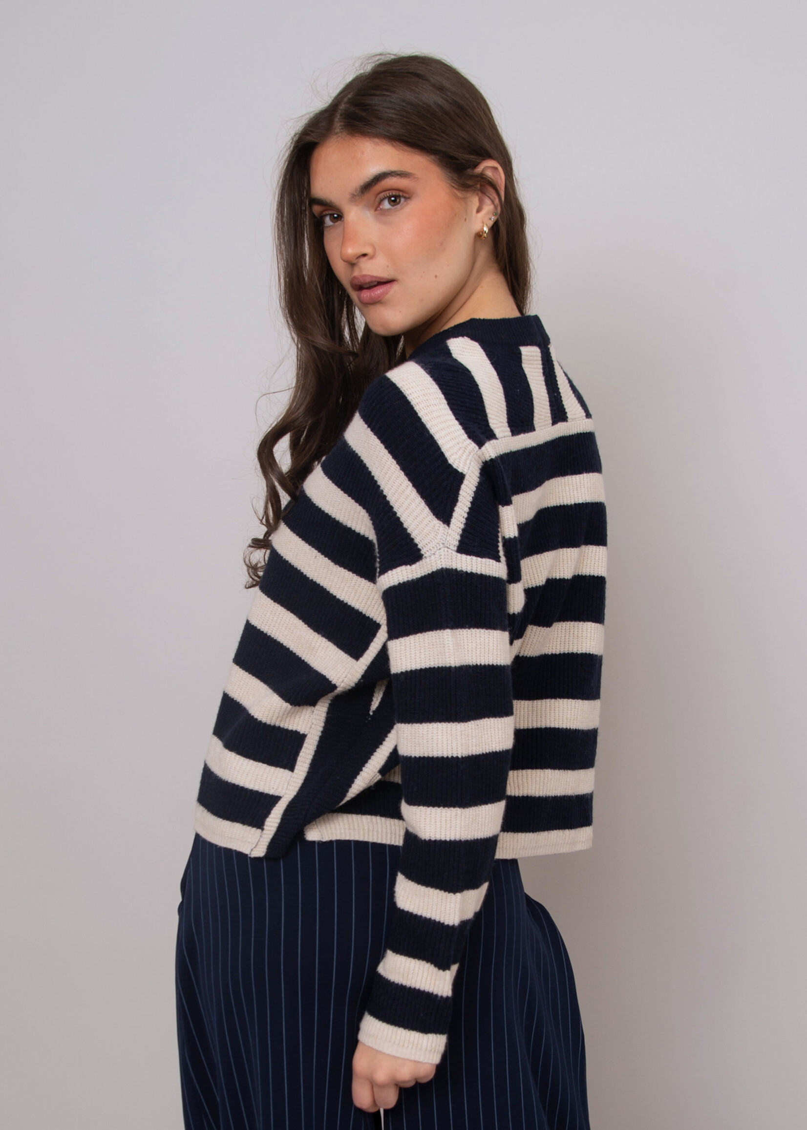 RD STYLE MAHEEN STRIPE Knit