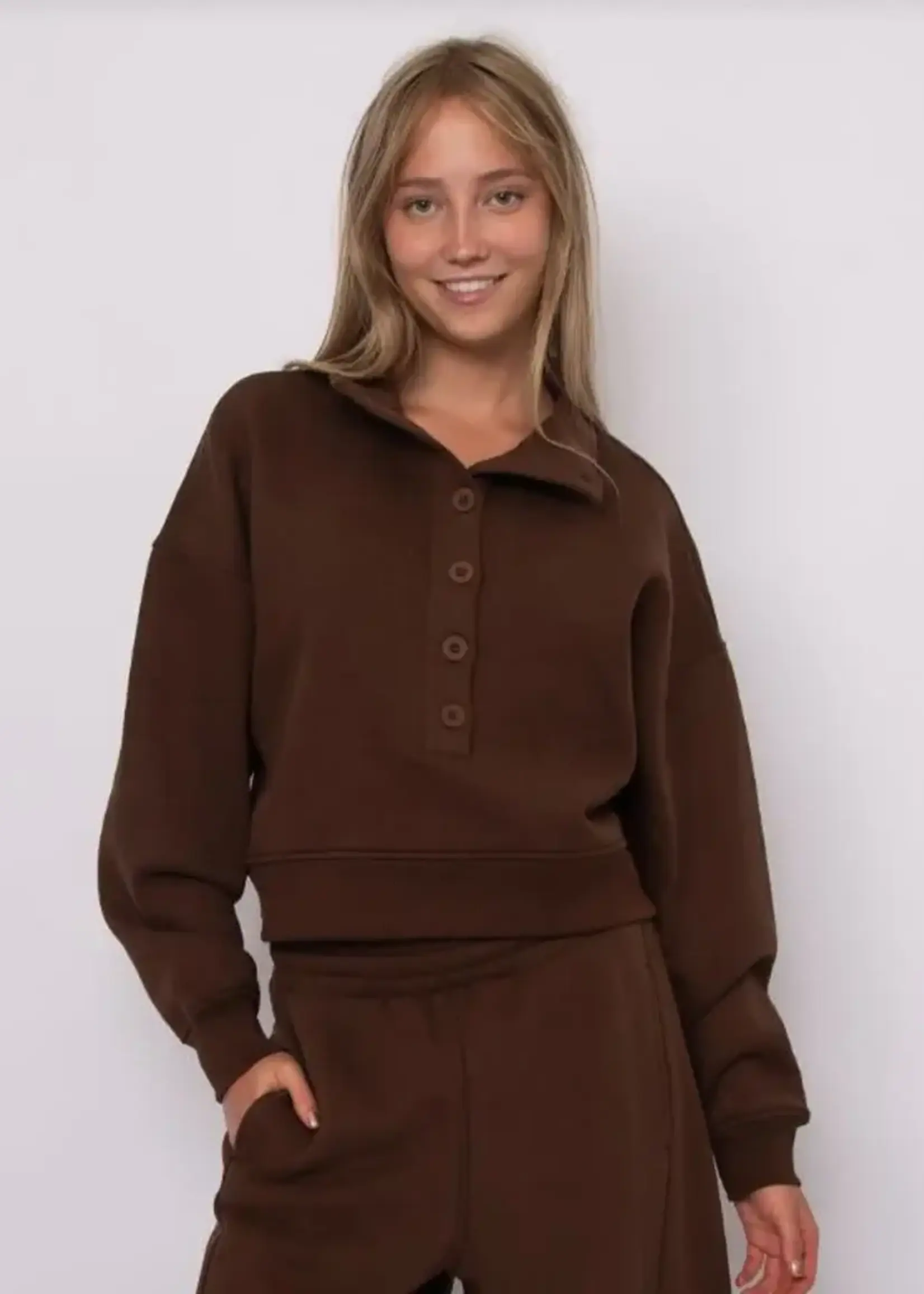 RD STYLE MALTA MOCK NECK BUTTON FLEECE