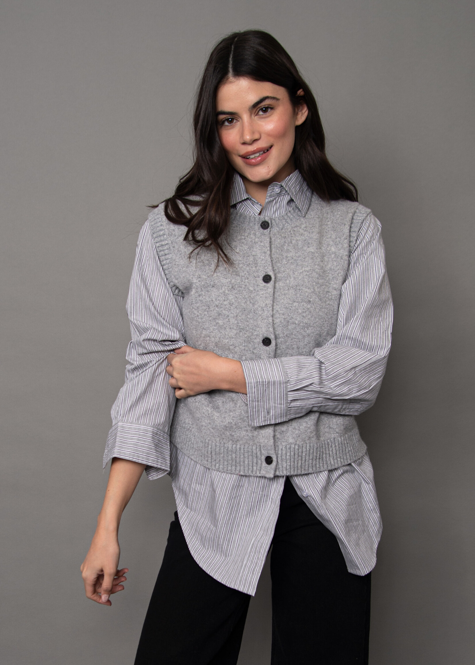 RD STYLE ORILLIA BUTTON FRONT VEST