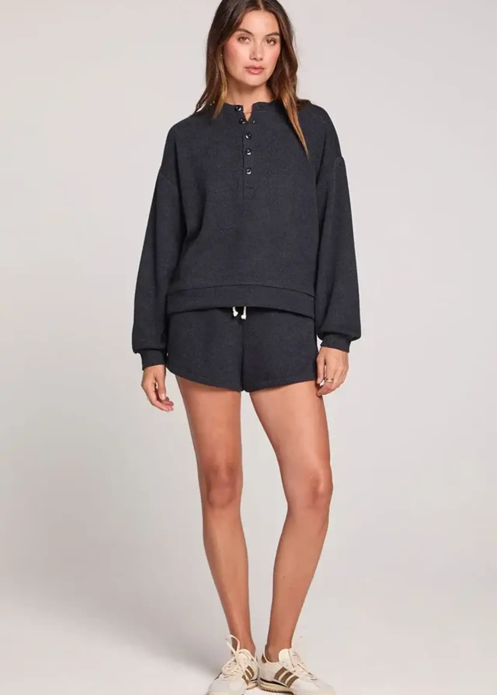 Long Sleeve Pull Over