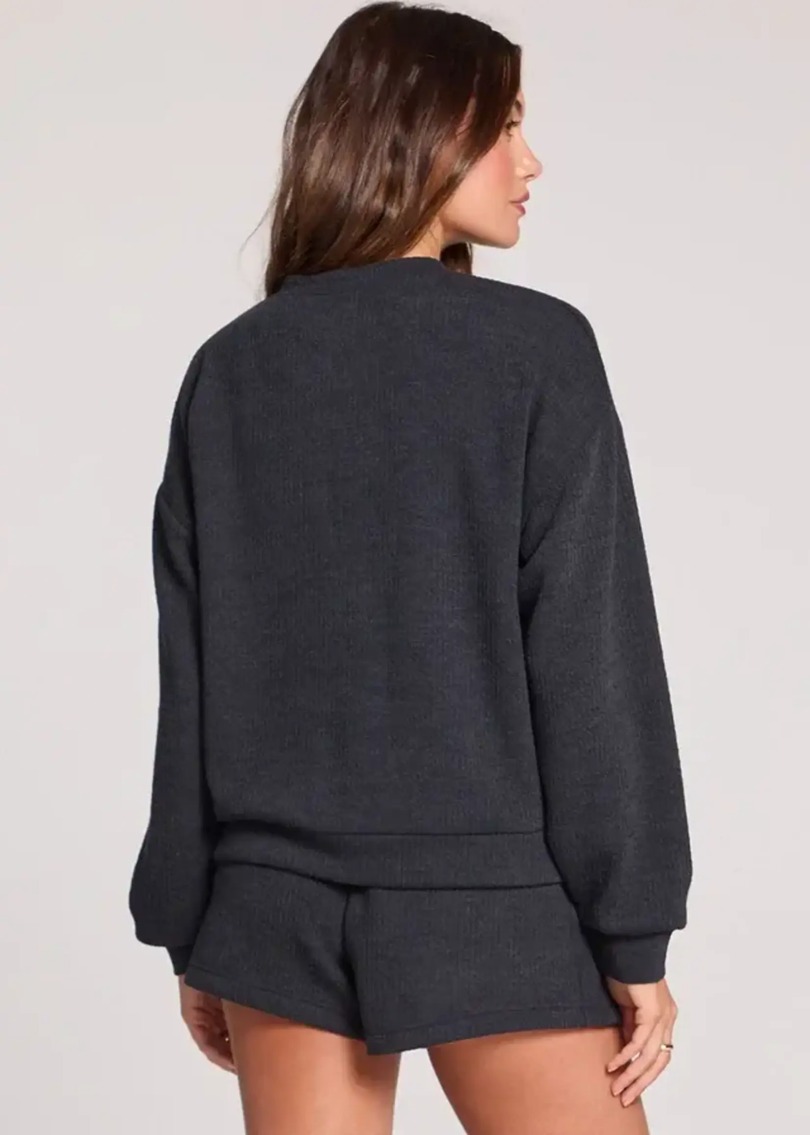 Long Sleeve Pull Over
