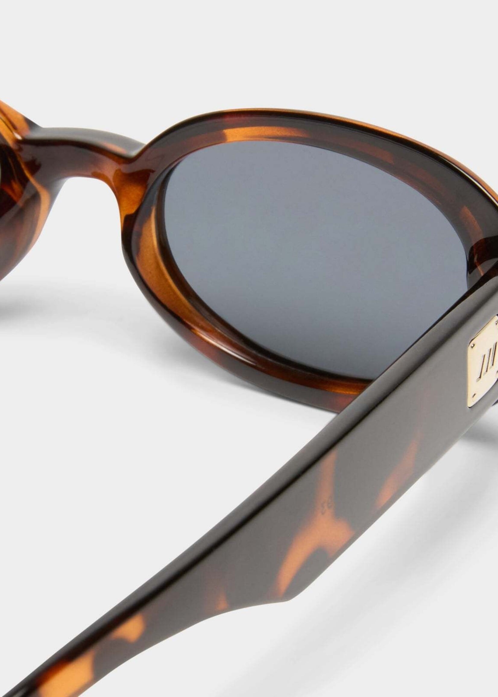 LE SPECS WORK IT  sunglasses