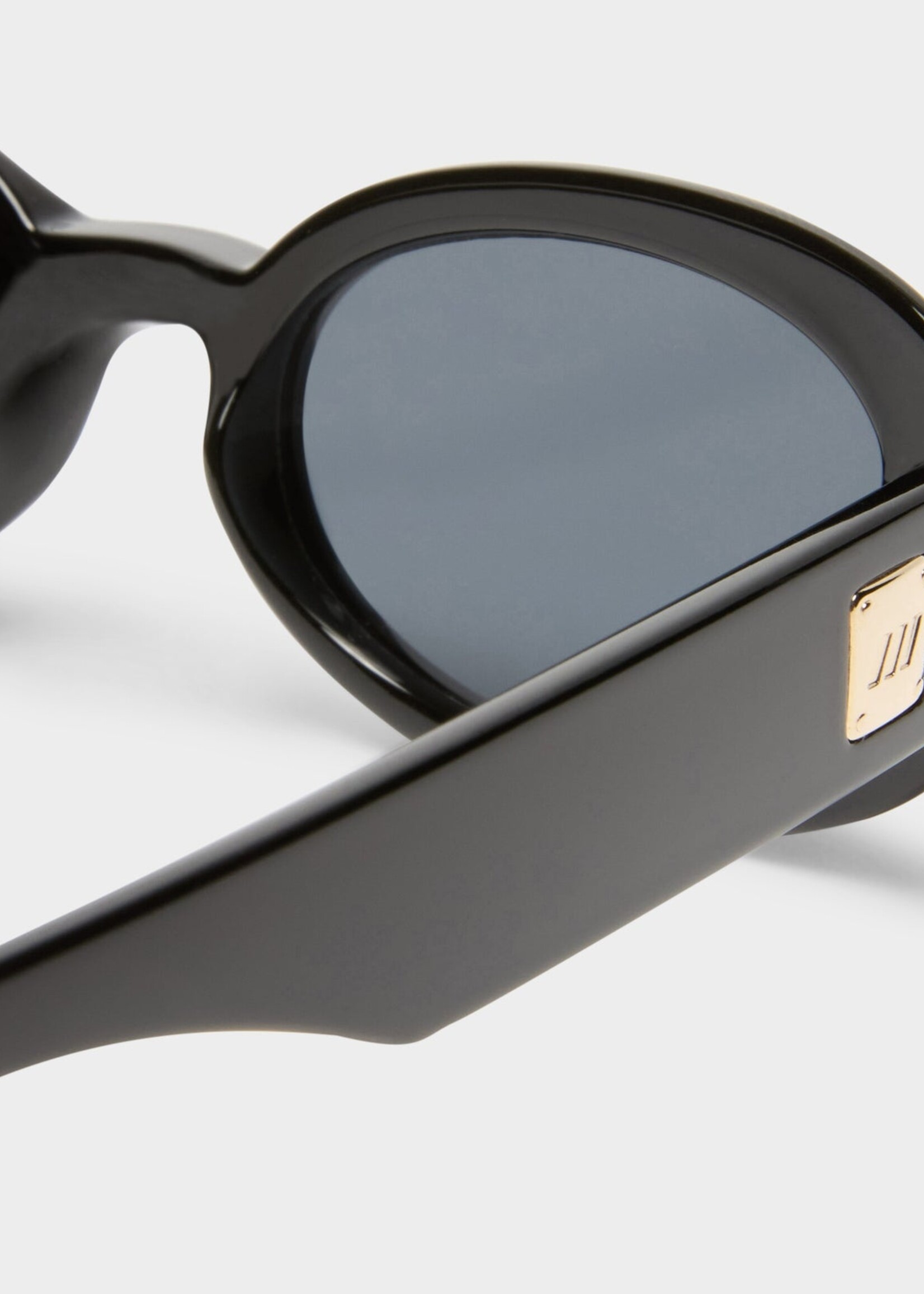 LE SPECS WORK IT  sunglasses