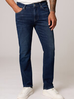MAVI Jeans Zach Straight Leg Classic Vintage