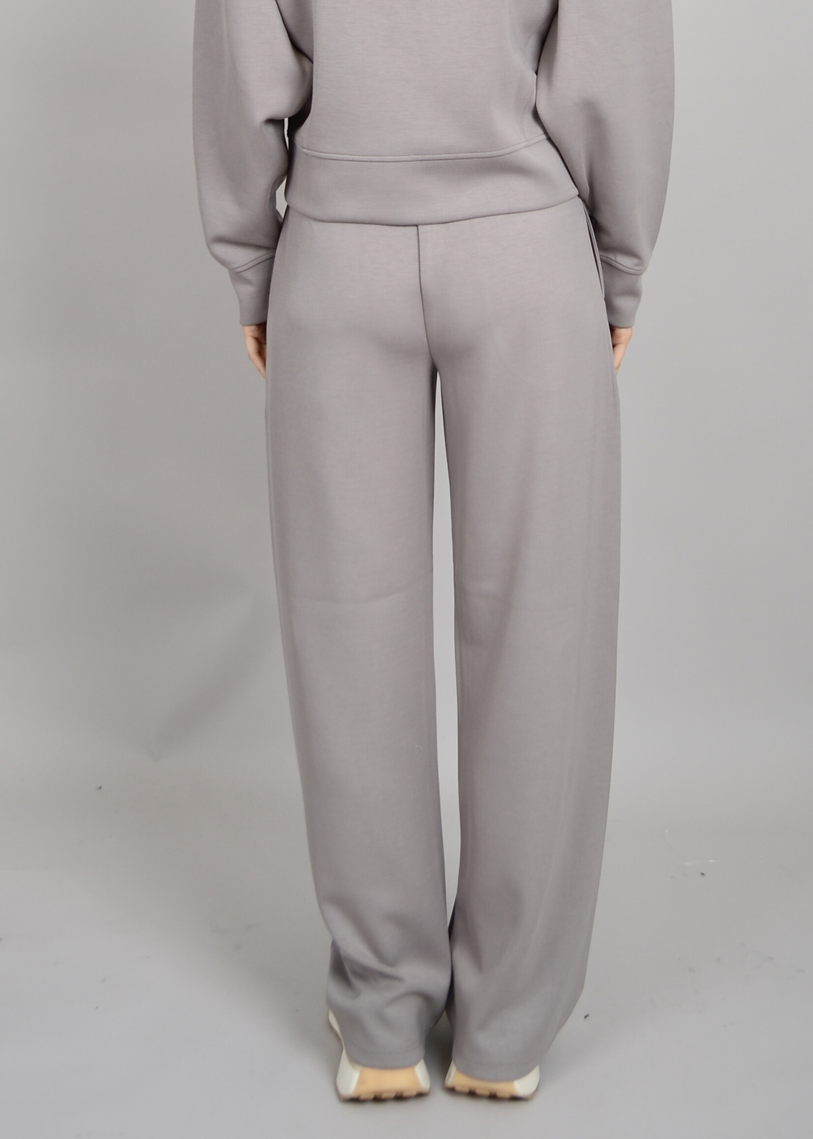 RD STYLE VICTORIA SOFT KNIT STRAIGHT LEG PANTS
