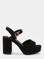STEVE MADDEN EARTHY PLATFORM HEELS