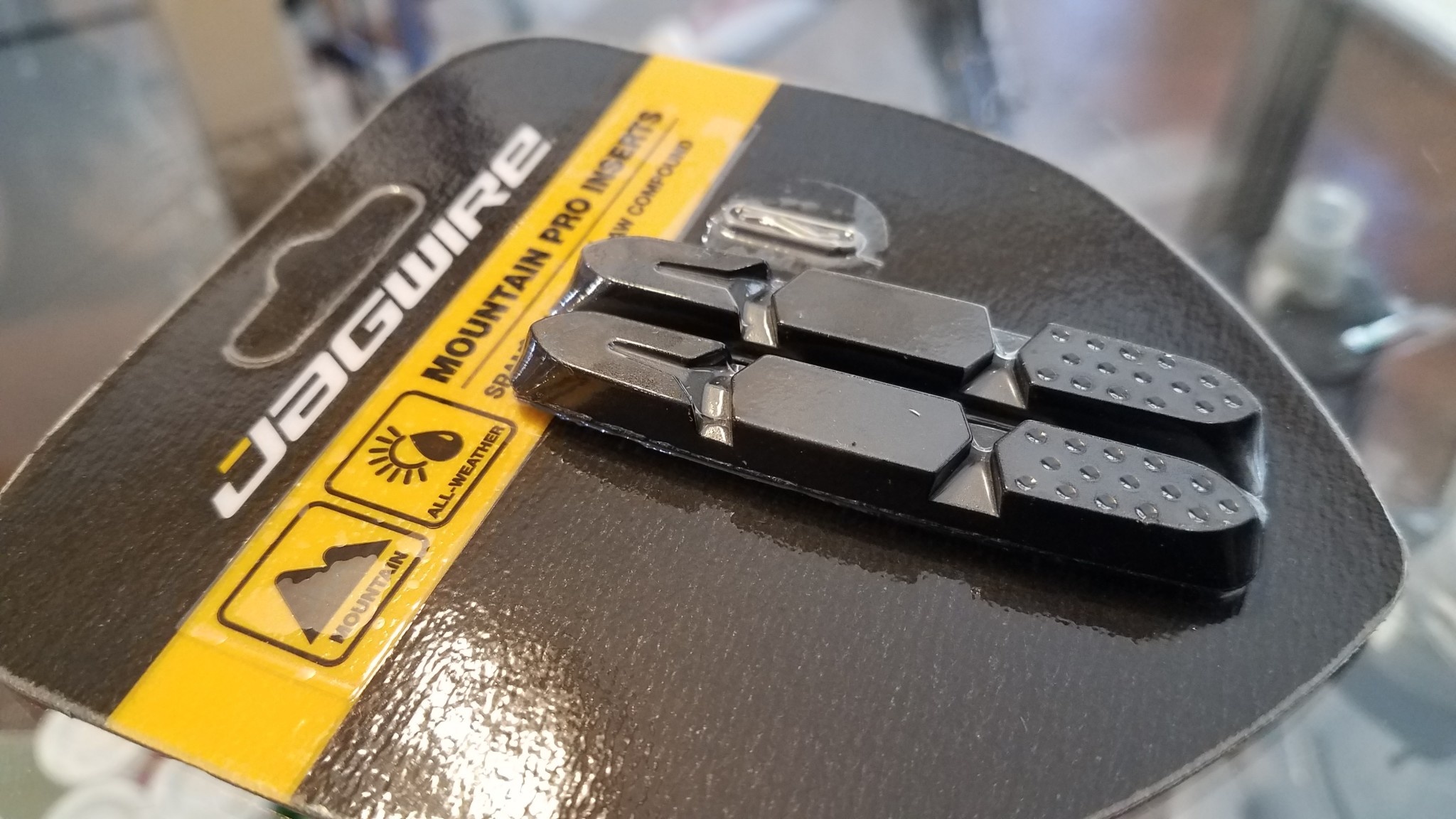 Jagwire Jagwire Mountain Pro Brake Pad Replacement Inserts, Black