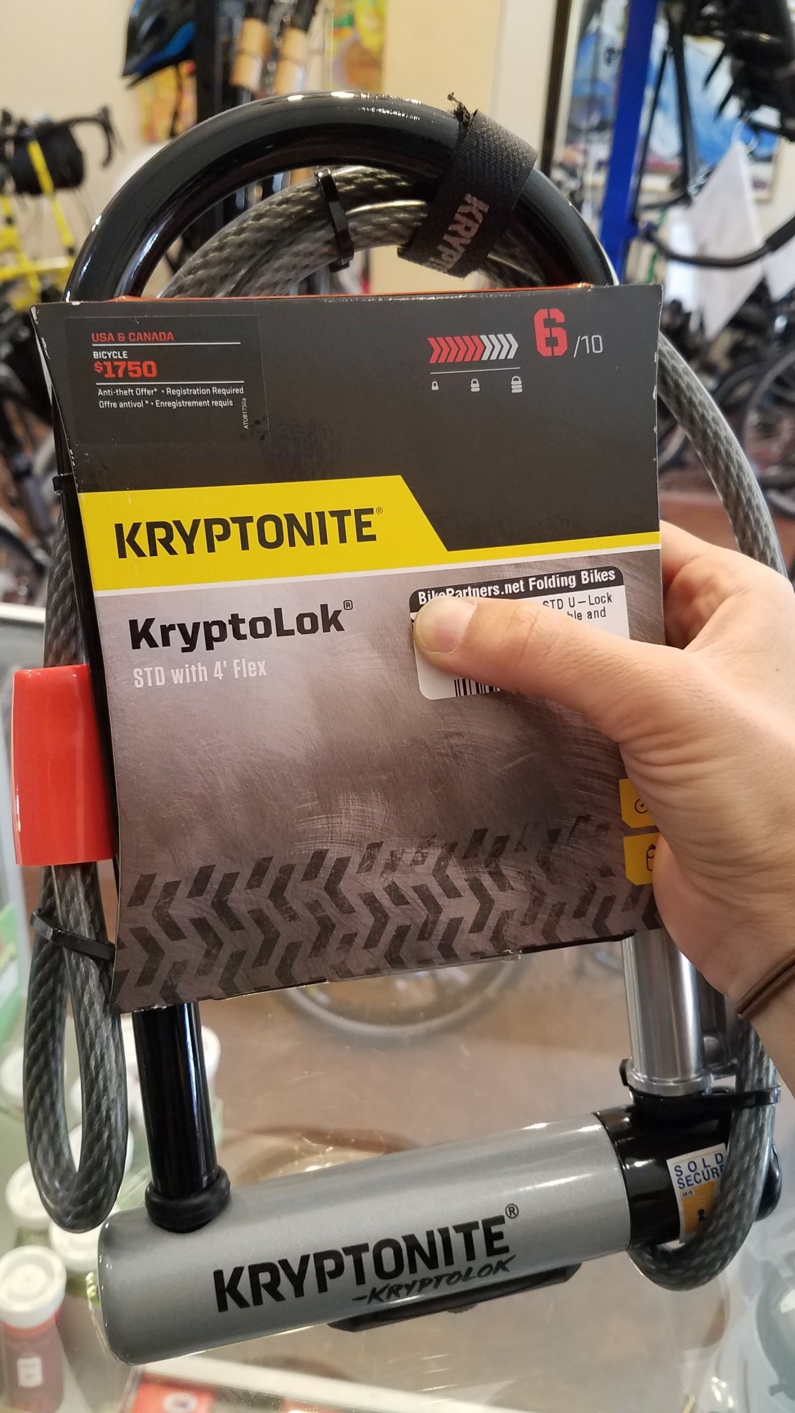 Kryptonite KryptoLok STD U-Lock with 4' Flex Cable and Bracket (6/10 safety)