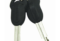 Kryptonite Kryptonite KryptoLok U-Lock - 4 x 9", Keyed, Black, Includes bracket (6/10 safety)