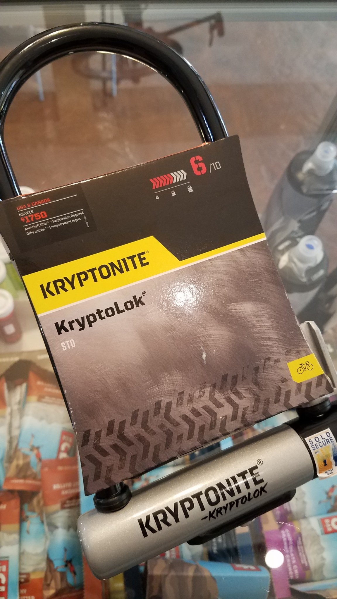Kryptonite Kryptonite KryptoLok U-Lock - 4 x 9", Keyed, Black, Includes bracket (6/10 safety)