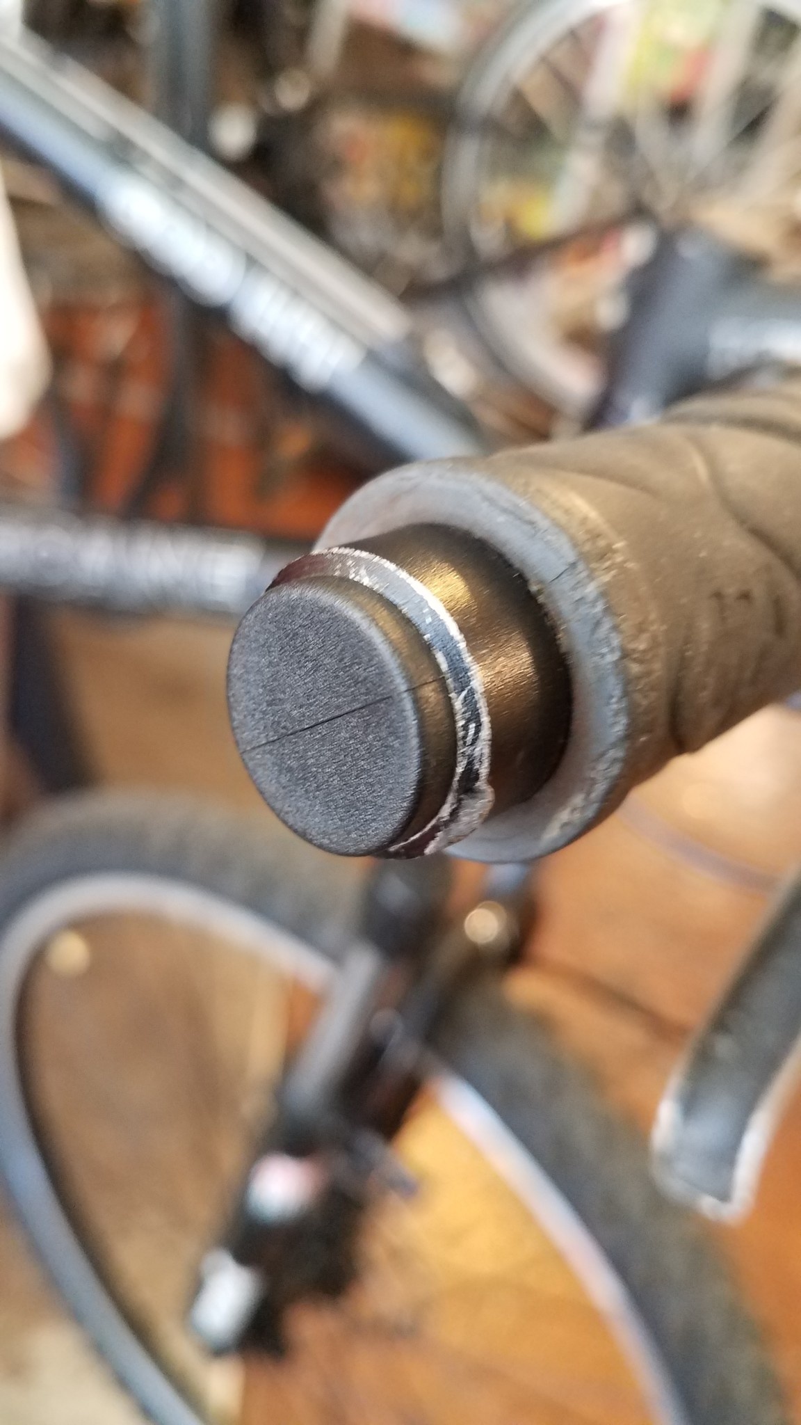 Wheels Manufacturing Bar End Plugs, each