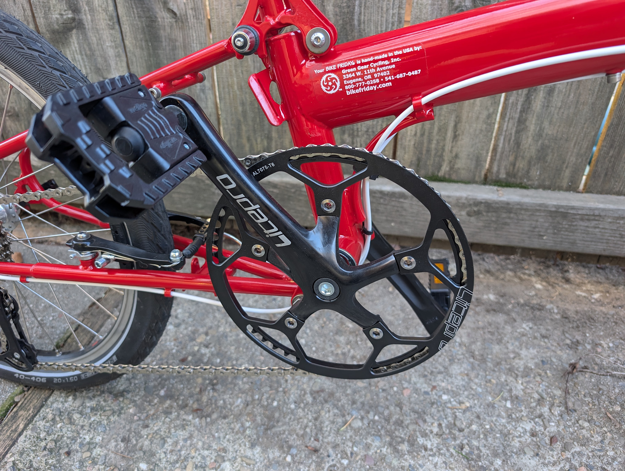 Bike Friday Bike Friday New World Tourist, 1x9, 60CM, flag red, 40071