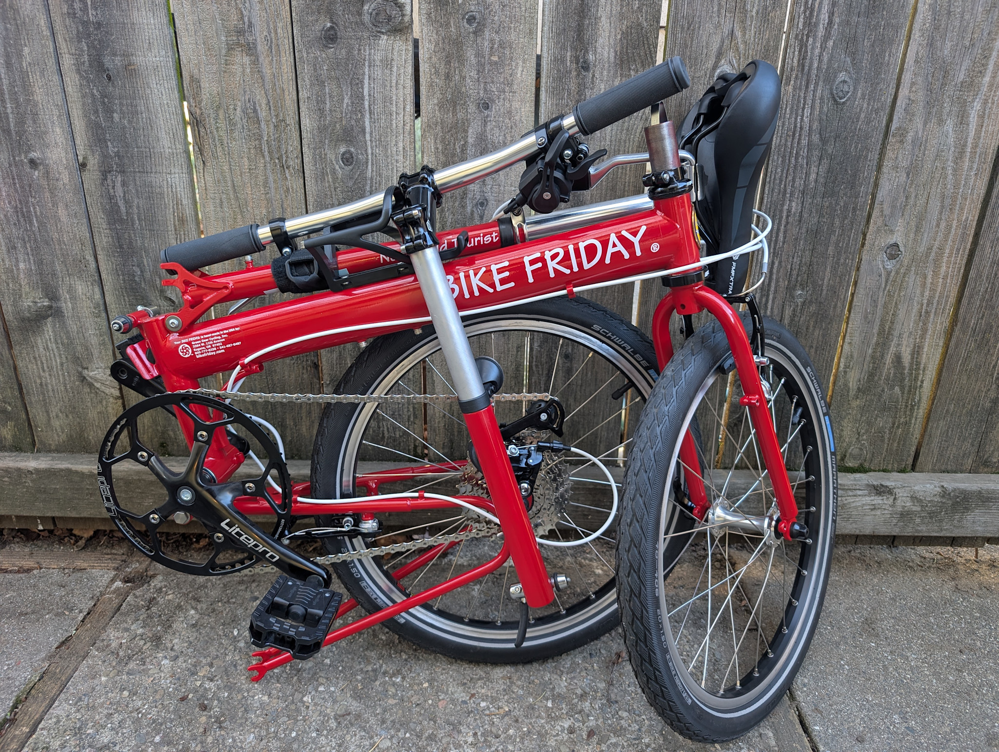 Bike Friday Bike Friday New World Tourist, 1x9, 60CM, flag red, 40071