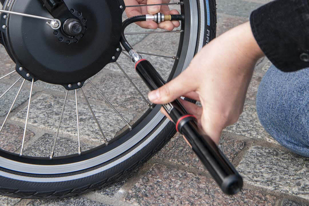 Brompton Brompton Pump with Mounting Brackets (Lezyne)