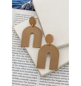 LA3accessories Taupe Arch Earrings