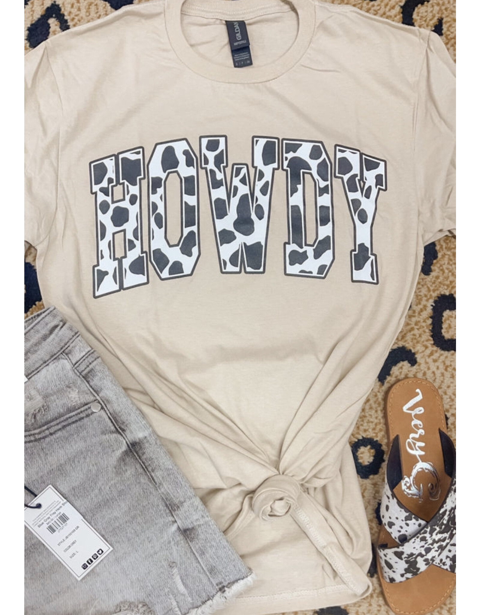 The Ritzy Gypsy HOWDY Graphic Tee