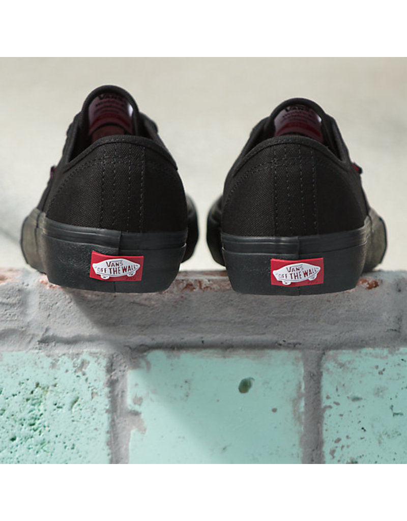 vans authentic pro all black