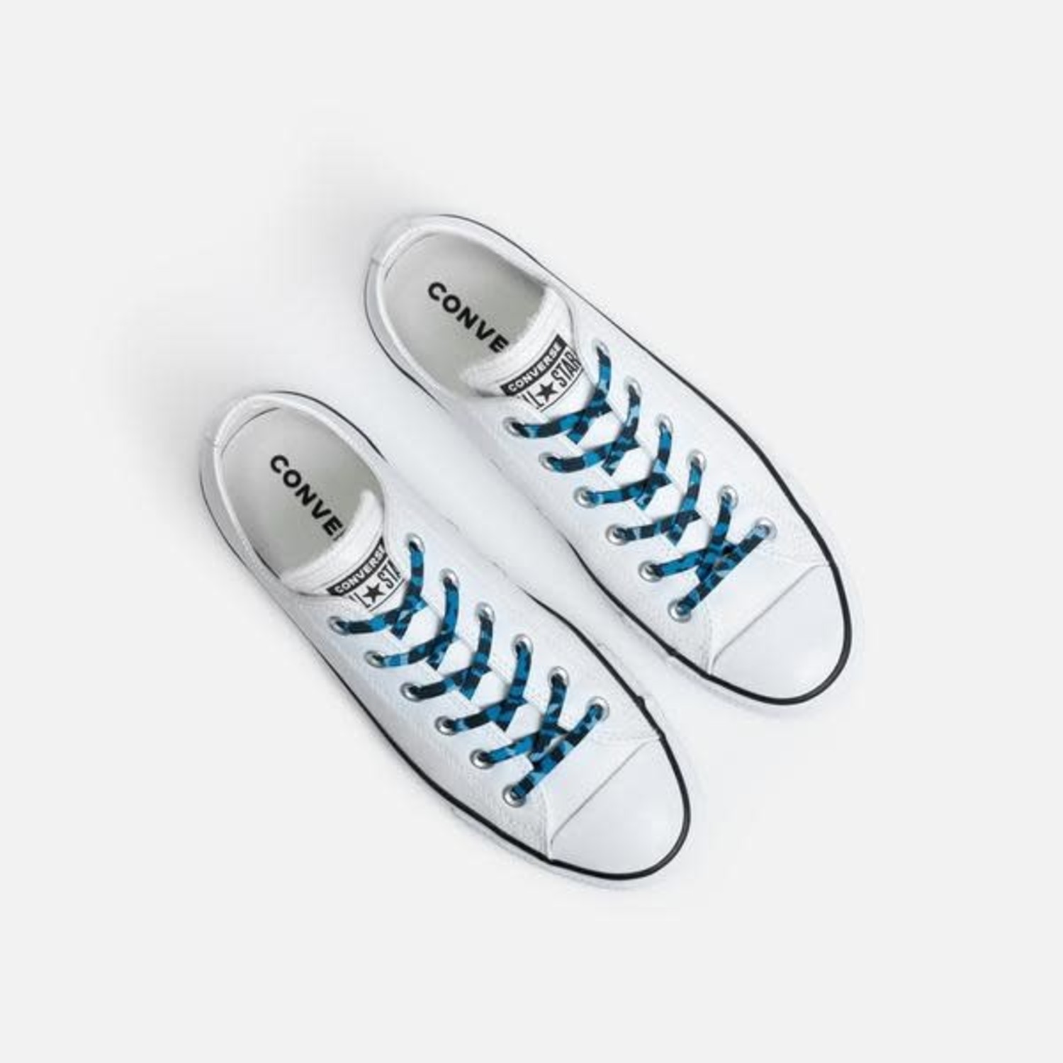 Flat lacing clearance