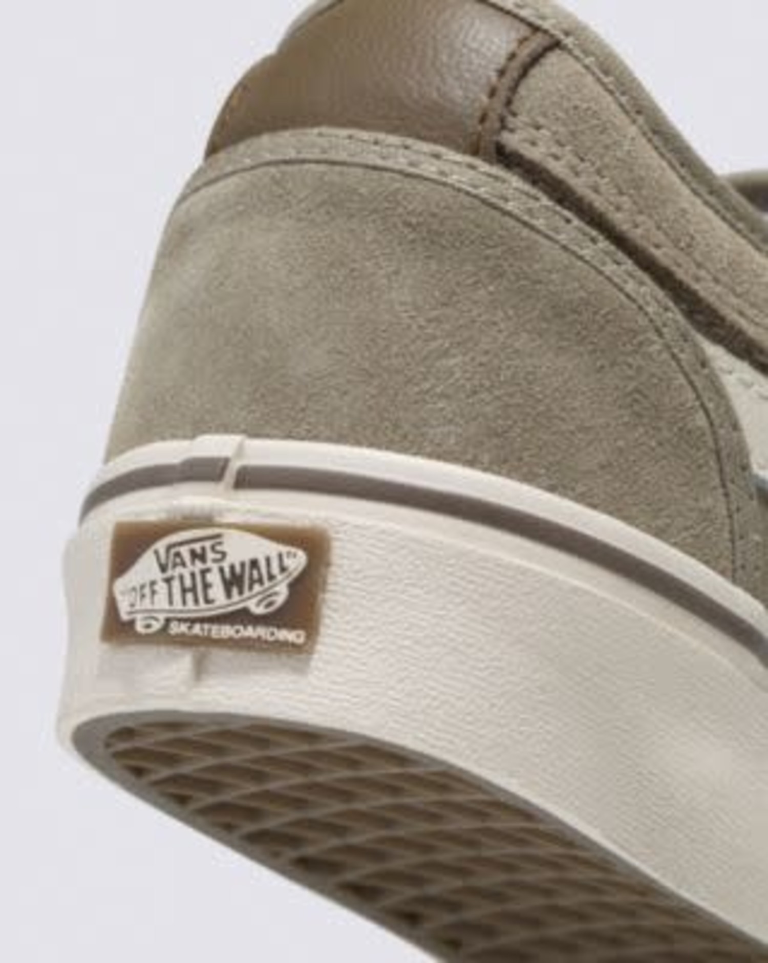 VANS VANS Chukka Low Sidestripe Skate Shoe in Mocha