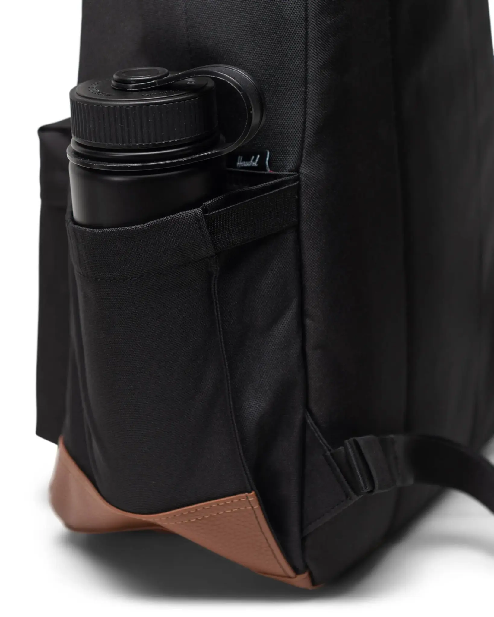 HERSCHEL Herschel Heritage Backpack Ivy Green Chicory Coffee Edge of the World Fernie BC