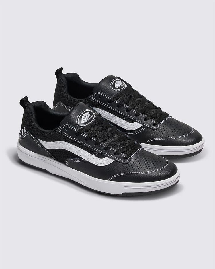 VANS VANS Zahba Leather Shoe in Black/White
