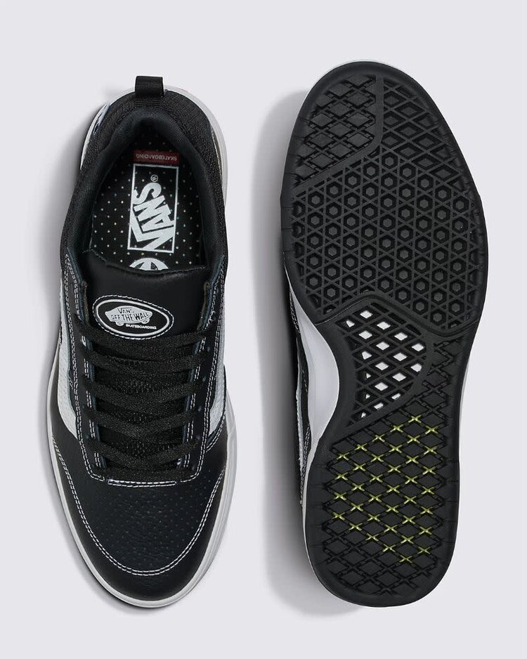 VANS VANS Zahba Leather Shoe in Black/White