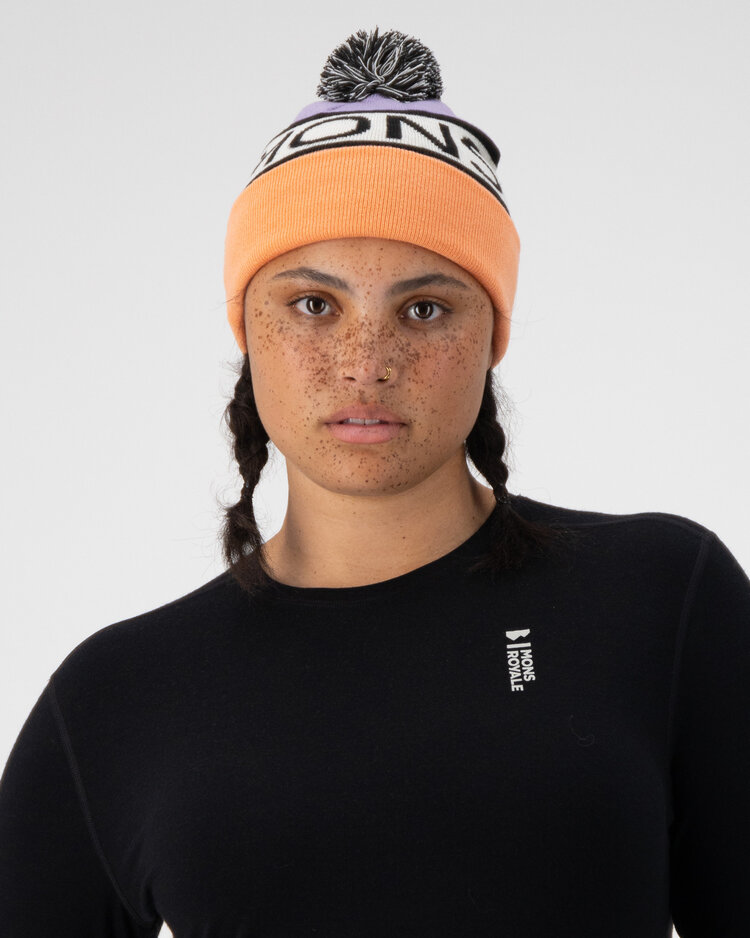 MONS ROYALE MONS ROYALE McCloud Pom Pom Beanie in Lupin / Punch / White