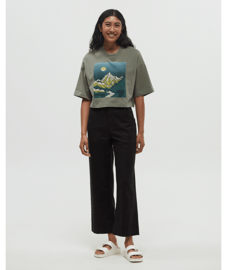 TENTREE TENTREE Womens Emerald Edge Oversized Crop T-Shirt Agave Green/Darkest Spruce