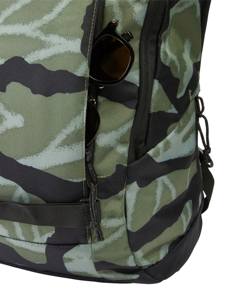 BURTON BURTON Kilo 2.0 27L Backpack Graffiti Camo