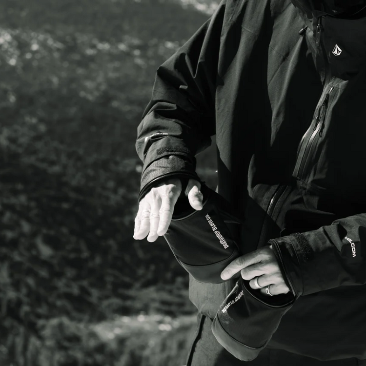 DEATHGRIP GLOVE CO DEATHGRIP GLOVE CO. Werewolf Mitt Black