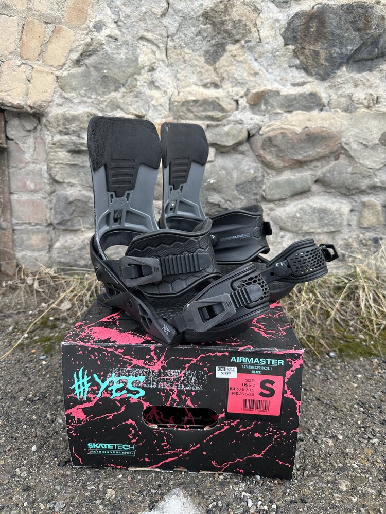 YES [EX-DEMO] 2025 YES Airmaster Black [S]