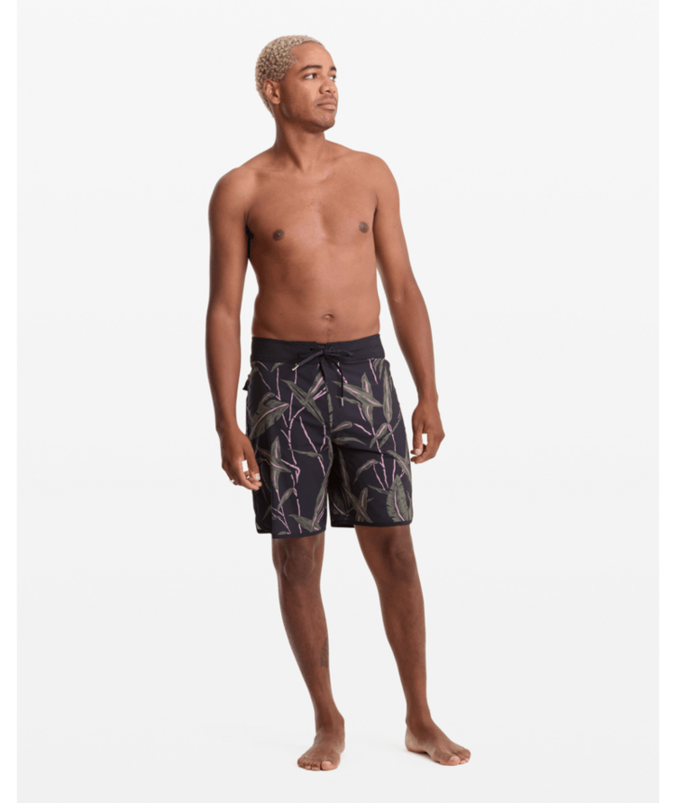 VOLCOM VOLCOM Encounter Scallop Mod 19" Black