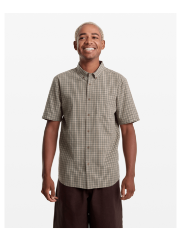 VOLCOM VOLCOM Brewster Short Sleeve Dirty White