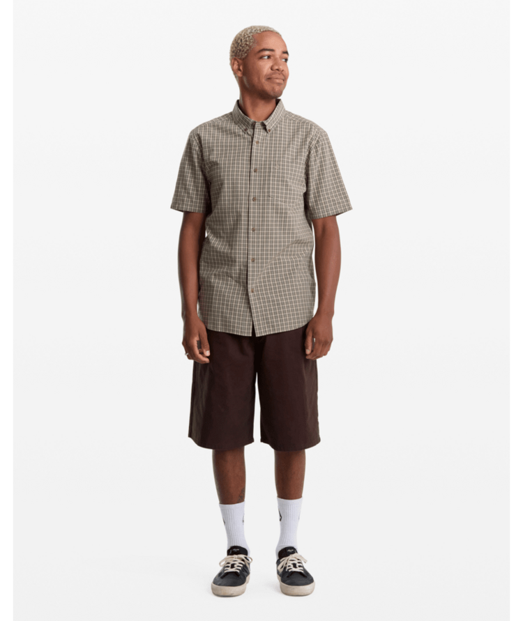 VOLCOM VOLCOM Brewster Short Sleeve Dirty White